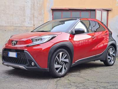 Toyota Aygo LIMITED AIR Rosso usata Buccinasco