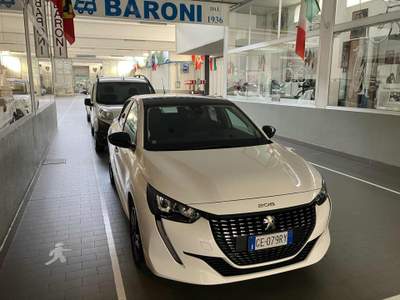 Peugeot 208 100cv  S&S5porte Allure -solo 19000km Bianco usata Bareggio