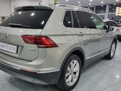 Volkswagen Tiguan 2.0 TDI SCR DSG 4MOTION Advanced BMT Grigio usata Trento
