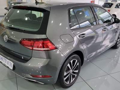 Volkswagen Golf 1.6 TDI 115 CV DSG 5p. IQ DRIVE Grigio usata Trento