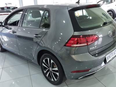Volkswagen Golf 1.6 TDI 115 CV DSG 5p. IQ DRIVE Grigio usata Trento