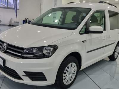 Volkswagen Caddy 2.0 TDI 102 CV Comfortline Bianco usata Trento