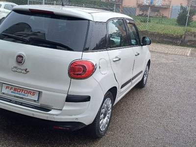 Fiat 500L 1.3 Multijet 95 CV Business Bianco usata San Nicola Manfredi