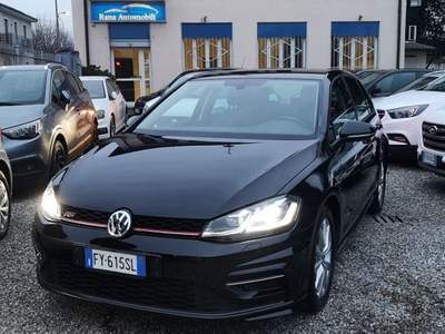 Volkswagen Golf 150CV TSI DSG 5p. Sport R-Line Full Nero usata Corbetta