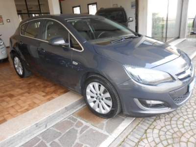 Opel Astra 1.7 CDTI 110CV 5P COSMO OK NEOPAT. Grigio usata Nervesa della Battaglia