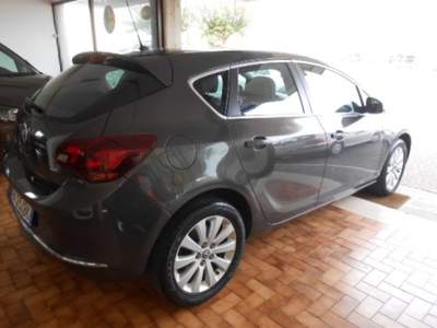 Opel Astra 1.7 CDTI 110CV 5P COSMO OK NEOPAT. Grigio usata Nervesa della Battaglia