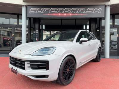 Porsche Cayenne COUPE' DISPLAY PASSEGGERO GESSO BOSE Grigio usata Rimini