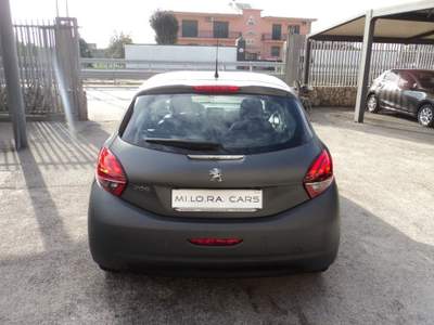 Peugeot 208 1° serie PureTech 82 5 porte Allure Grigio usata Giugliano in Campania