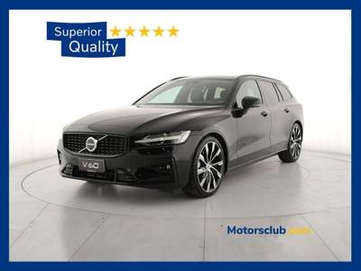 Volvo V60 B4 automatico Ultra Dark - Pronta consegna Nero usata Modena