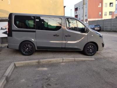Opel Vivaro 1.6 BiTurbo S&S EcoFLEX PL-TN Furgone Sport Grigio usata Bareggio