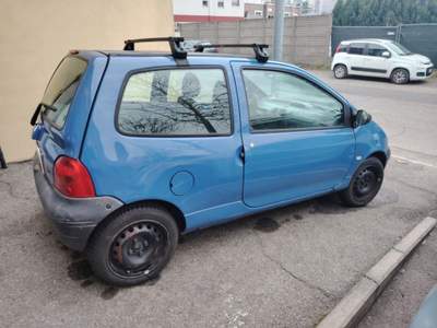 Renault Twingo 1.2i cat Generation NEOPATENTATI Blu/Azzurro usata Bareggio