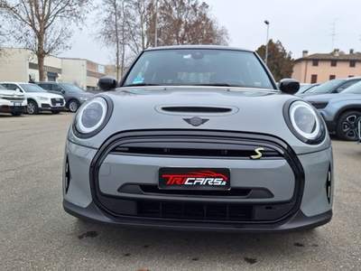 MINI Cooper Essential PERMUTE UNICOPROPRIETARIO OK NEOPAT. Grigio usata Parma