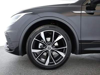 Volkswagen Tiguan 2.0 TDI DSG R-LINE TETTO GANCIO TRAINO Nero usata Rosignano Marittimo