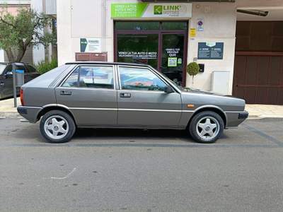 Lancia Delta 1.3 LX Grigio usata Putignano