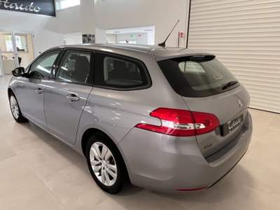 Peugeot 308 BlueHDi 130 S&S EAT8 SW Business Argento usata Ghilarza