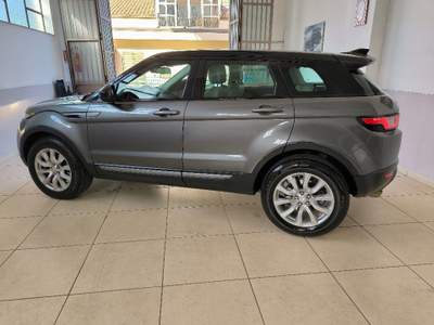 Land Rover Range Rover Evoque 2.0 TD4 150 CV SE Dynamic *Tetto Panoramico* Grigio usata Nicosia