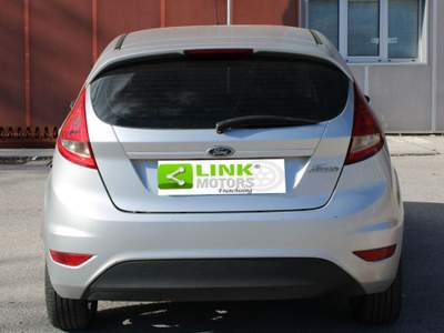 Ford Fiesta 1.4 TDCi 70CV 5 porte Titanium Grigio usata Potenza