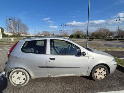 Fiat Punto disel Argento usata Trevignano
