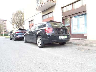 BMW Serie 1 114d d 5p. Unique - NEOPATENTATI Nero usata Villasanta