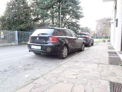 BMW Serie 1 114d d 5p. Unique - NEOPATENTATI Nero usata Villasanta