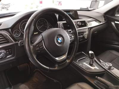 BMW Serie 3 318d d Luxury / Automatica Nero usata Amantea CS