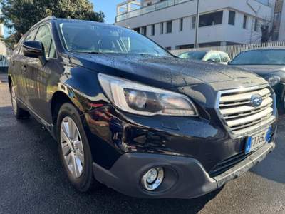 Subaru Outback 2.0d 150CV Lineartronic Style Blu/Azzurro usata Milano