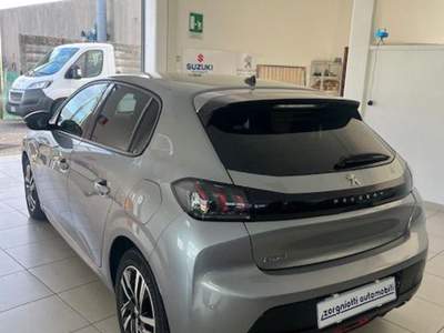 Peugeot 208 PureTech 100 Stop&Start 5 porte Allure Pack Argento usata Cormons