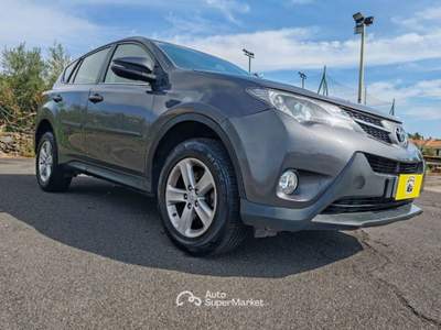 Toyota RAV4 2.0 d-4d 2wd 124cv mt Grigio usata Acireale