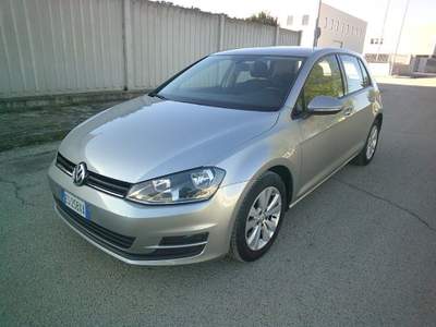 Volkswagen Golf 1.6 TDI 5p. Comfortline BlueMotion Technology Grigio usata Montemesola