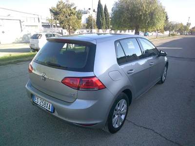 Volkswagen Golf 1.6 TDI 5p. Comfortline BlueMotion Technology Grigio usata Montemesola