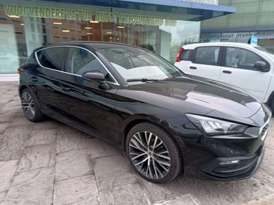 Seat Leon Leon 1.5 etsi Xcellence 150cv dsg Nero usata Abbiategrasso