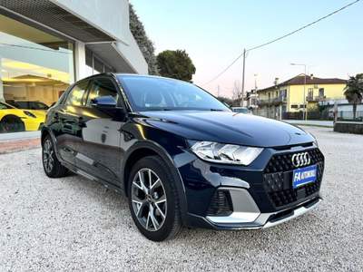 Audi A1 citycarver 25 TFSI Admired Blu/Azzurro usata Abano Terme