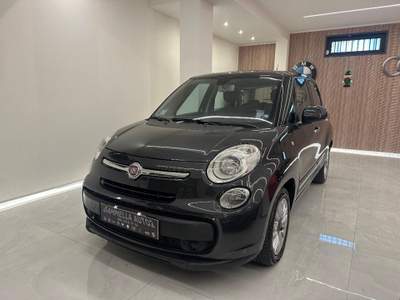 Fiat 500L 1.3 Multijet 85 CV Dualogic Lounge Nero usata San Sebastiano al Vesuvio