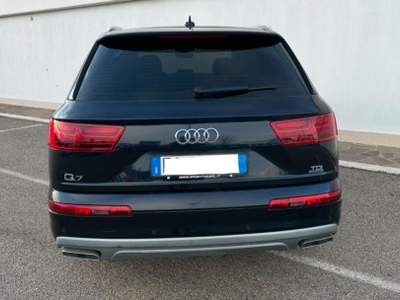 Audi Q7 3.0 TDI 272 CV Blu/Azzurro usata Capodimonte