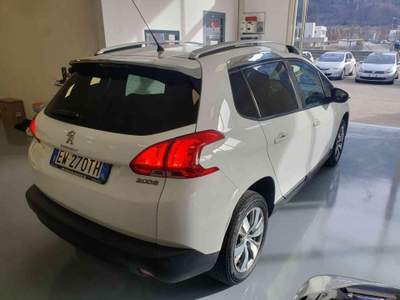 Peugeot 2008 1.4 HDi 68CV Bianco usata Longarone