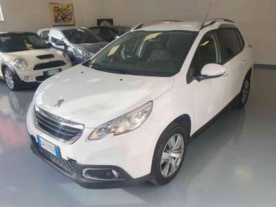 Peugeot 2008 1.4 HDi 68CV Bianco usata Longarone