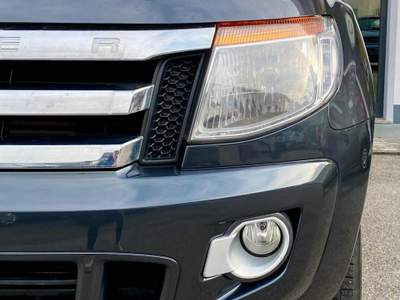 Ford Ranger 2.2 TDCi Doppia Cabina XLT 5pt. Grigio usata LAMON