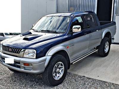 Mitsubishi L200 2.5 TDI 4WD Double Cab Pick-up GLS Grigio usata Tertenia