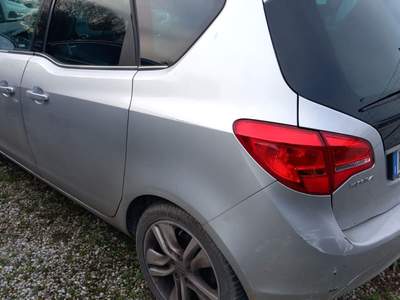 Opel Meriva Meriva 1.4 T 120CV GPL TECH Cosmo Argento usata Firenze