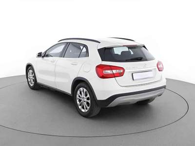 Mercedes-Benz GLA Business Bianco usata Penne