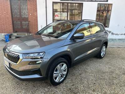 Skoda Karoq 2.0 TDI EVO SCR 115 CV DSG Executive Grigio usata TROFARELLO