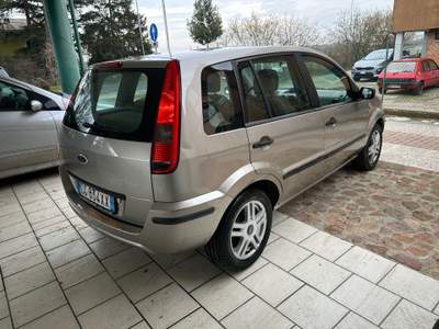 Ford Fusion FORD FUSION 1.4 NEOPATENTATI ( 12 RATE) Argento usata LUGO