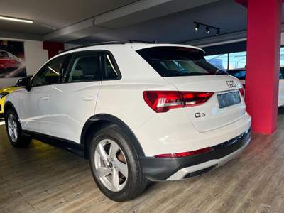 Audi Q3 35 TFSI S tronic MHEV Business Bianco usata Truccazzano