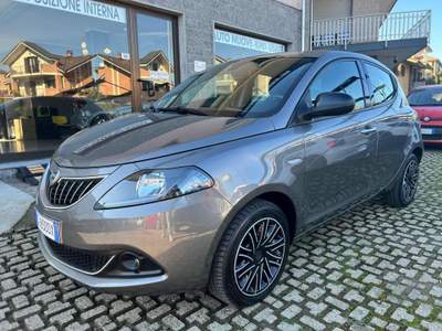 Lancia Ypsilon 1.0 FireFly 5 porte S&S Hybrid Gold Grigio usata Rivoli