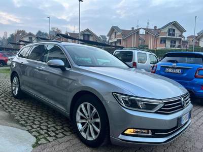 Volkswagen Passat 2.0 TDI DSG Business BlueMotion Tech Grigio usata Rivoli