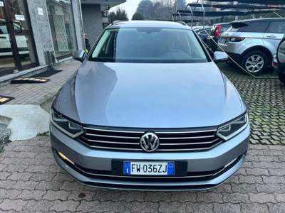 Volkswagen Passat 2.0 TDI DSG Business BlueMotion Tech Grigio usata Rivoli