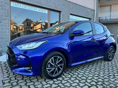 Toyota Yaris 1.5 Hybrid 5 porte Premiere occasione Blu/Azzurro usata Rivoli