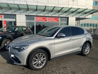 Alfa Romeo Stelvio 2.2 Turbodiesel 190 CV AT8 Q4 Business Argento usata Treviso