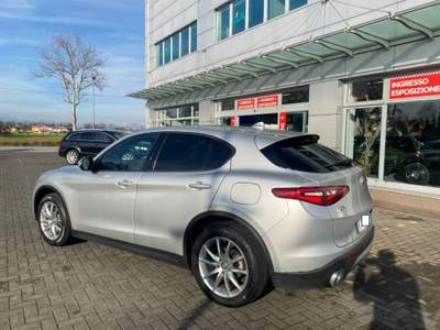 Alfa Romeo Stelvio 2.2 Turbodiesel 190 CV AT8 Q4 Business Argento usata Treviso