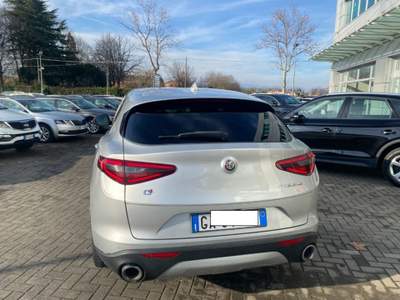 Alfa Romeo Stelvio 2.2 Turbodiesel 190 CV AT8 Q4 Business Argento usata Treviso